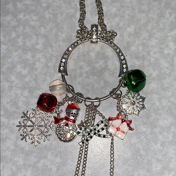 NWT Christmas/Holiday Necklace - Picture 3 of 6
